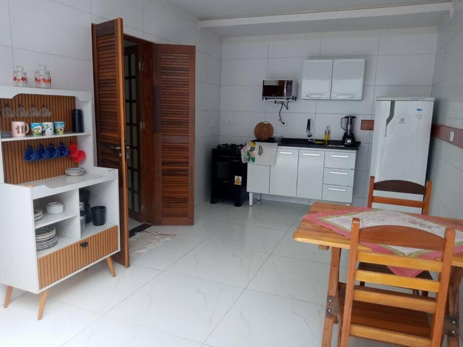Willa Casa Estilo Minimalista Em Ubatuba Zewnętrze zdjęcie